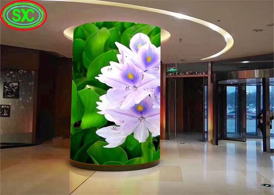 Bom preço Alto brilho HD aluguel módulo macio P2.5 P3 P4 P5 interior LED fixa Flexível vidro cilindrico parede on-line