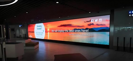 Quadro de avisos de fundição conduzido interno pequeno do painel do armário da tela de exposição 576*576mm do passo P3 do difinition alto