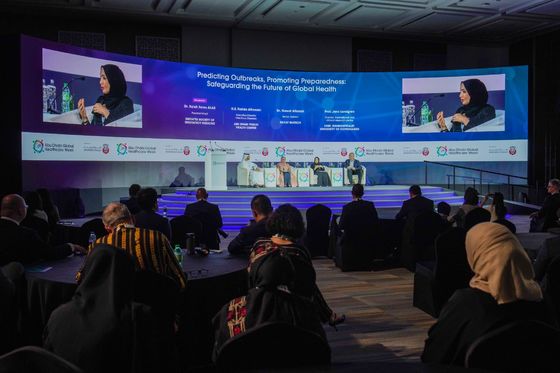 Ecrã de alumínio fundido Curva Ecrã aluguel Ecrã fixo LED Driver Street Cartão de alumínio caixa 1000mm