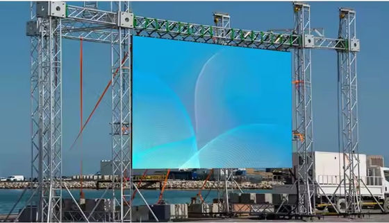 Bom preço alta luminosidade P6 Outdoor Waterproof LED Billboard Full Color IP65 960mm Gabinete on-line