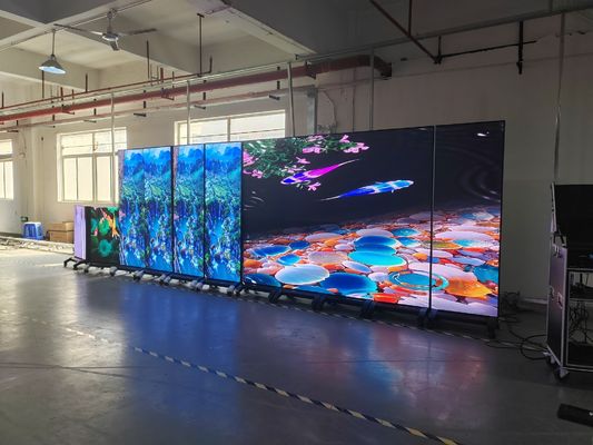 Material do gabinete de alumínio Painel de publicidade LED fixo para soluções e módulos de publicidade Tamanho 3200mmx160mm