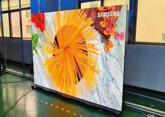 Bom preço Ecrã de alumínio fundido para impressão frontal P2.5 Digital LED Poster Stereo Mount Instalação fácil on-line