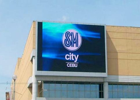 Ecrã de cartaz LED personalizável com taxa de atualização 3840HZ e R 625-630nm