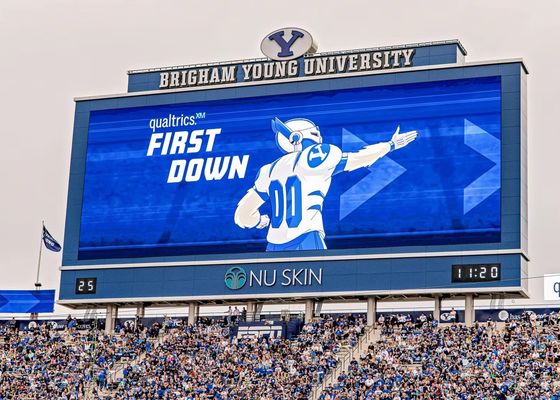 2 mm Smd2727/2525/1921 LED Forma Tamanho Marketing Ecrãs LED com ângulo de visão de 120°/60°