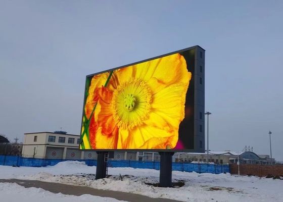 Outdoor Led Billboard com LED Parameter R 625-630nm e Wide View Angle 120° / 60°