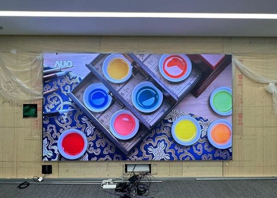 3 e ângulo de visão óptimo de 1m-10m para o display de painel LED RGB interior de última geração