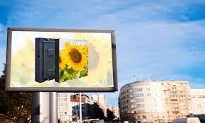 Melhore sua Estratégia de Publicidade com Painéis LED Outdoor Taxa de Atualização 3840HZ Ângulo de Visão 120° / 60°