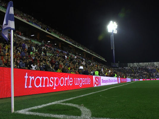 Display LED de estádio SMD P10 fabricado com brilho ≥6500cd/m2