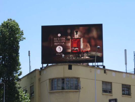 Tela de LED externa colorida de alta resolução 3840hz para outdoor de publicidade de rua P5 P6