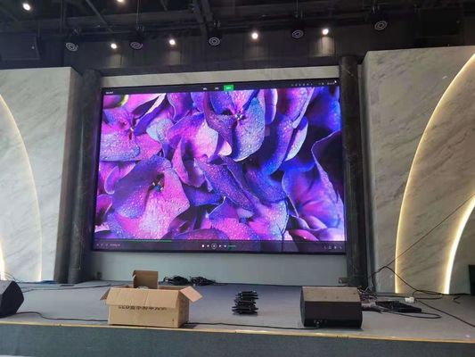 Bom preço Exposição de diodo emissor de luz alugado viva RGB dos esportes P5 HD 3 em 1 taxa de quadros da configuração 60Hz do pixel on-line
