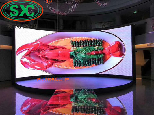 Bom preço SMD Curved Advertising LED Screens 3,91mm Pixel Pitch 25 Wattled tela de exibição de publicidade comercial on-line
