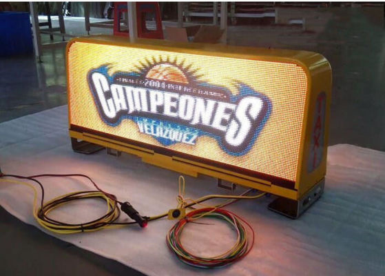 Ecrã de sinalização LED à prova d'água do carro, exterior em cores no telhado do táxi