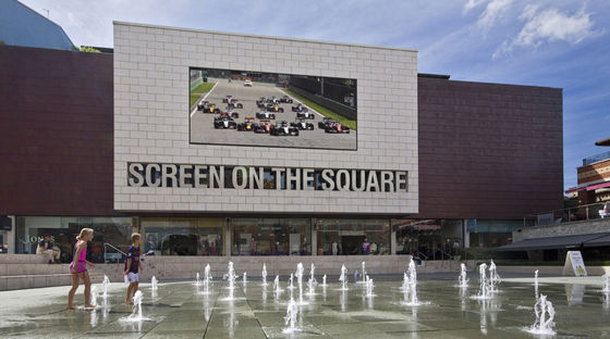 Bom preço Display LED a cores com estrutura modular e ajuste flexível da área do ecrã para várias necessidades de publicidade on-line