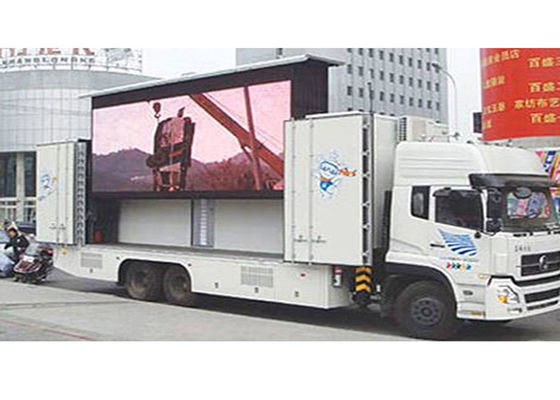 Alto brilho P5 P6 Full Color Bus Back Window LED Video Wall Screen para exibição de publicidade exterior