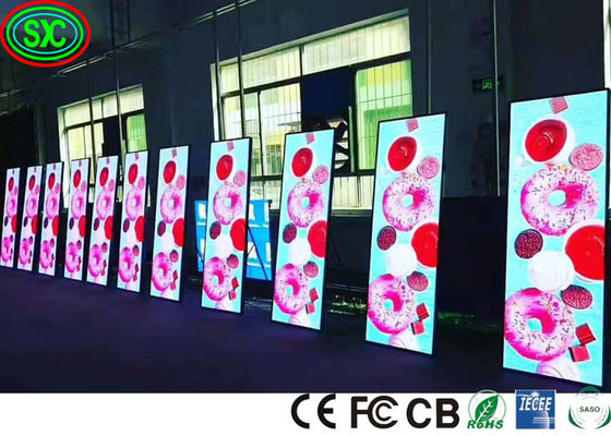 Bom preço P2 P2.5 P3 LED Outdoor Indoor P2 P2.5 P3 LED Poster Display Move Smart Digital Video Publicidade on-line