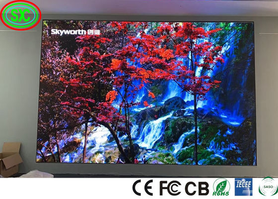 Bom preço SABER SASO Indoor Full Color LED Display P2.5 Display LED 6500cd/m2 programável on-line
